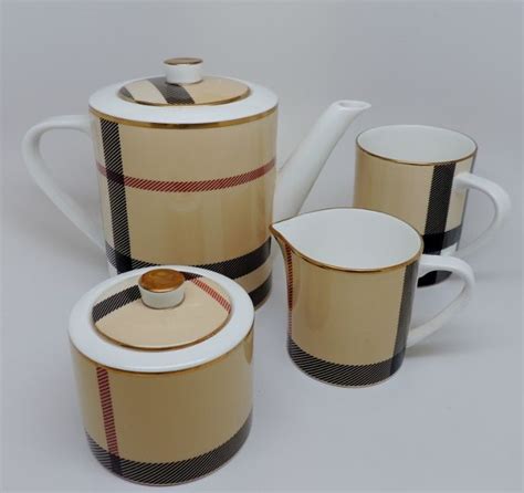 burberry tea set